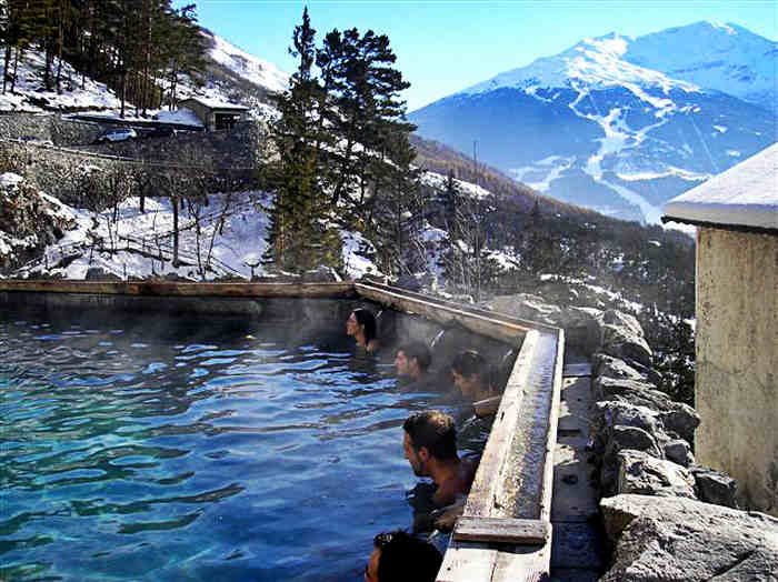 Beautiful free Italian hot springs